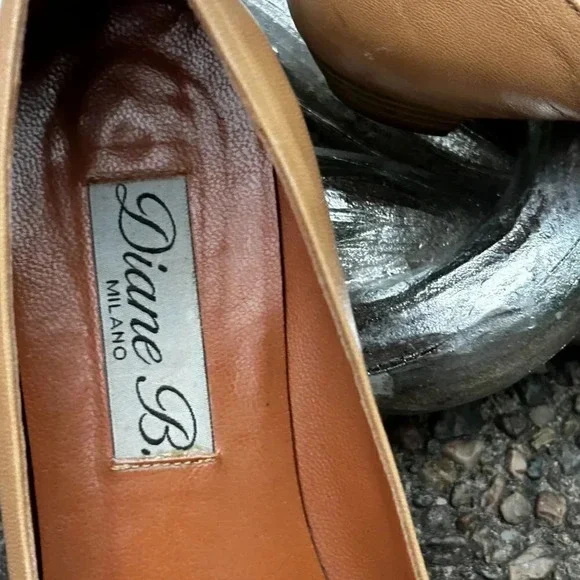 Diane B Vintage Camel Buckle Toe Leather Flats - Picture 9 of 11